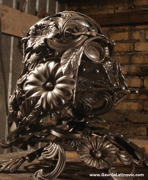Star-wars_Darth-Vader-metal-sculpture1.jpg