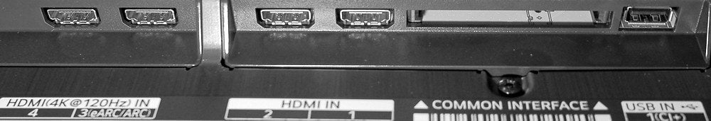 11a-LG-55QNED813Q-zlacza-1.jpg