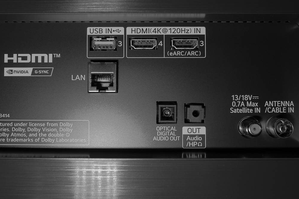zlacza-telewizora-lg-oled55b1-2.jpg