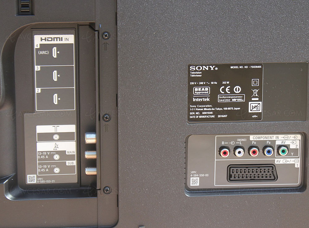 Sony%20XD94%20Connectique%202%201000.jpg