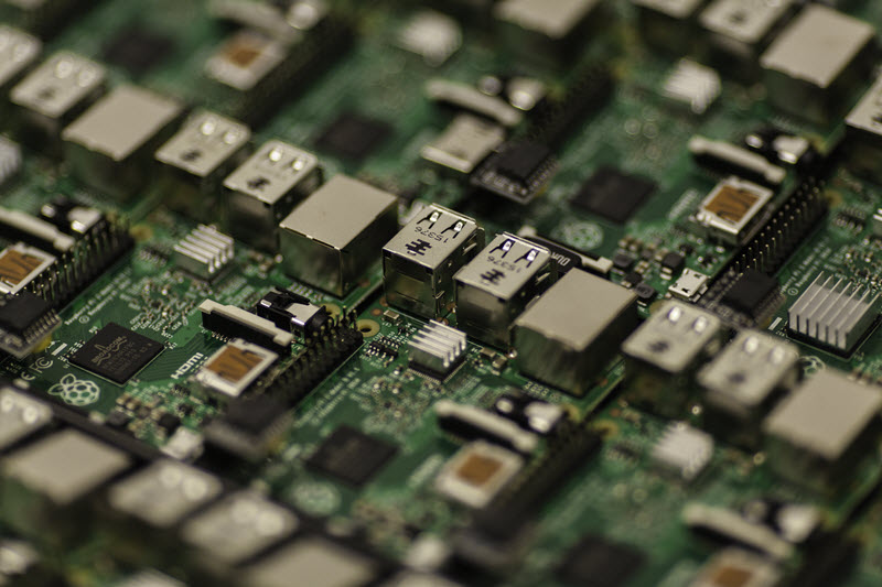 www.techster.gr