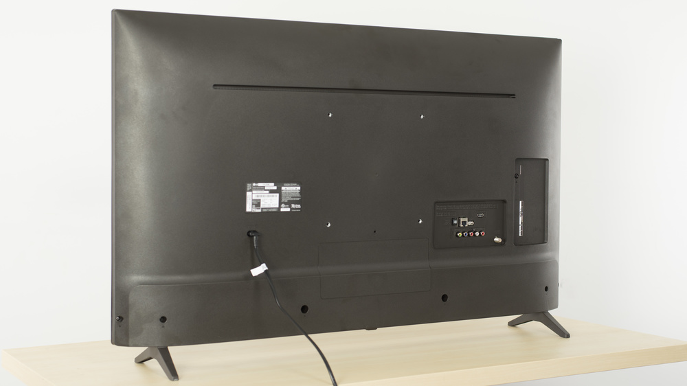uj6300-back-medium.jpg