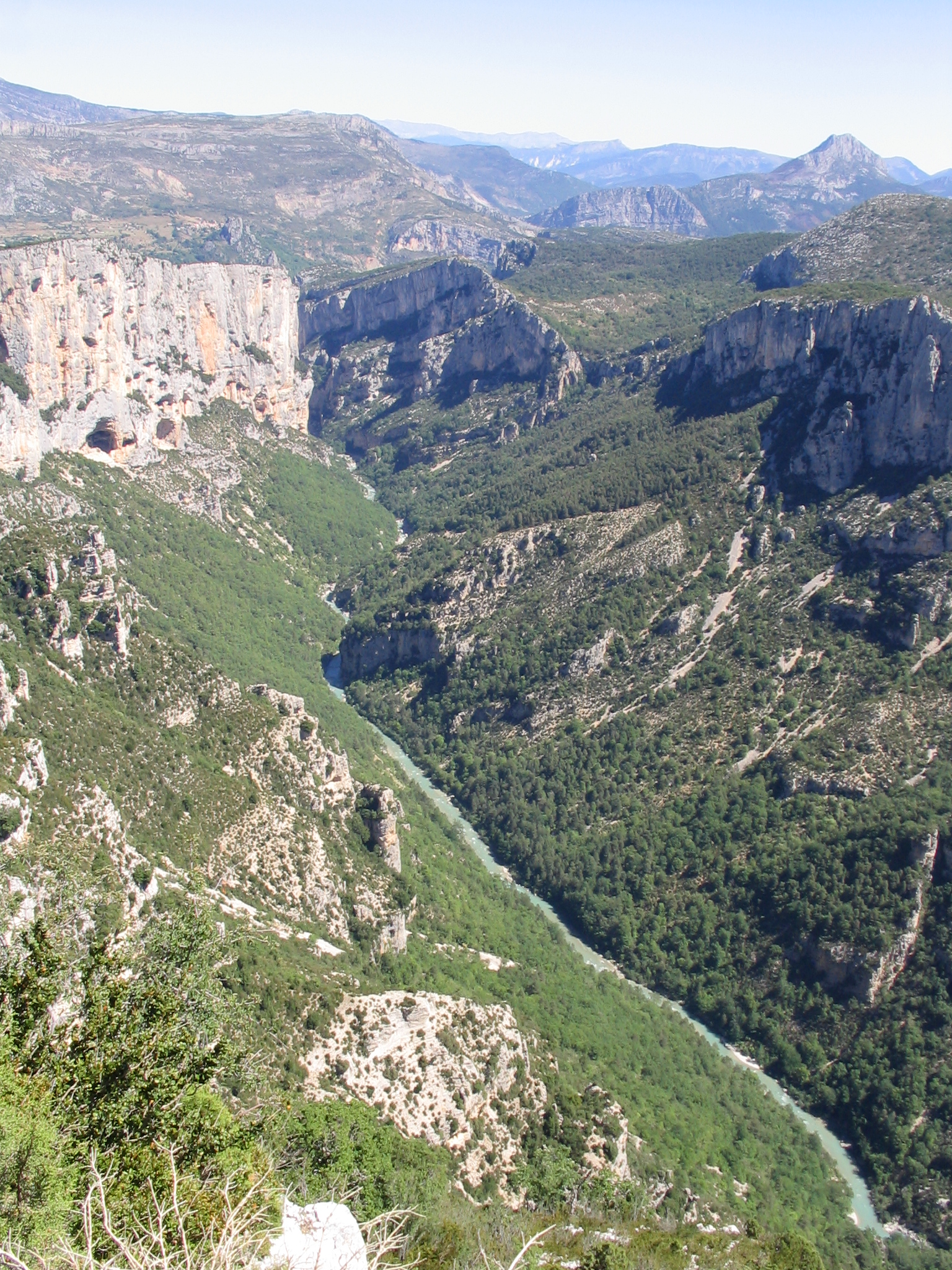 Gorges_du_Verdon_from_North_Rim_0251.jpg
