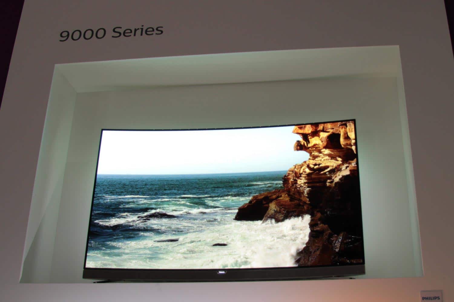 philips-4k-oled-tv_3.jpg