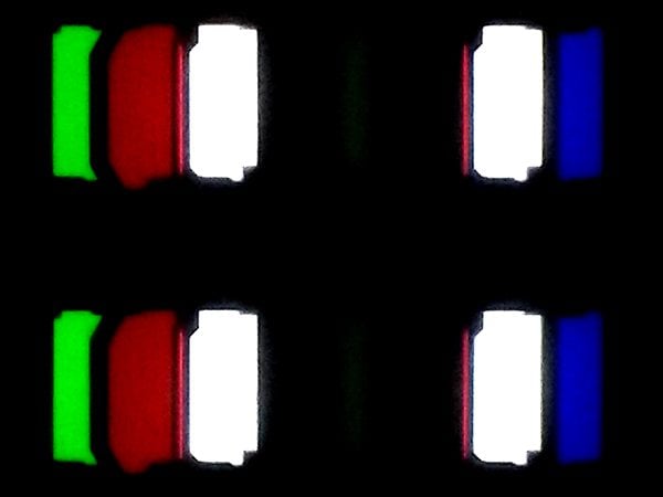 03a-Philips-55OLED707-struktura-subpikseli.jpg