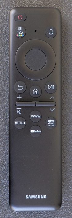 02b-Samsung-55S85FAU-pilot.jpg