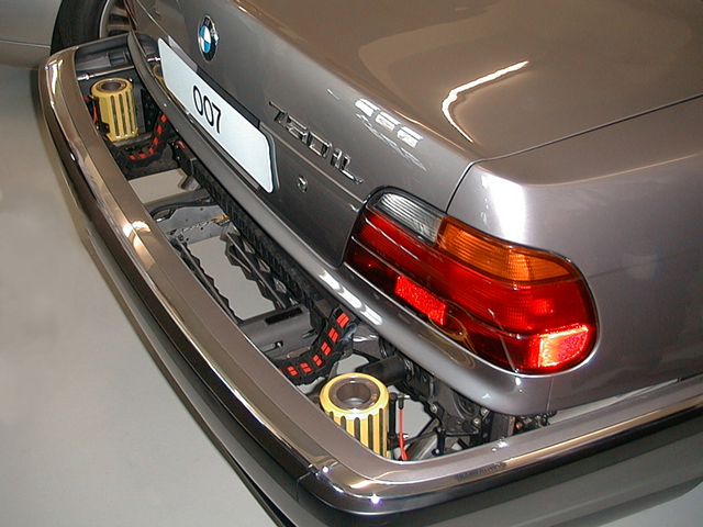 Bumper_750iL.jpg