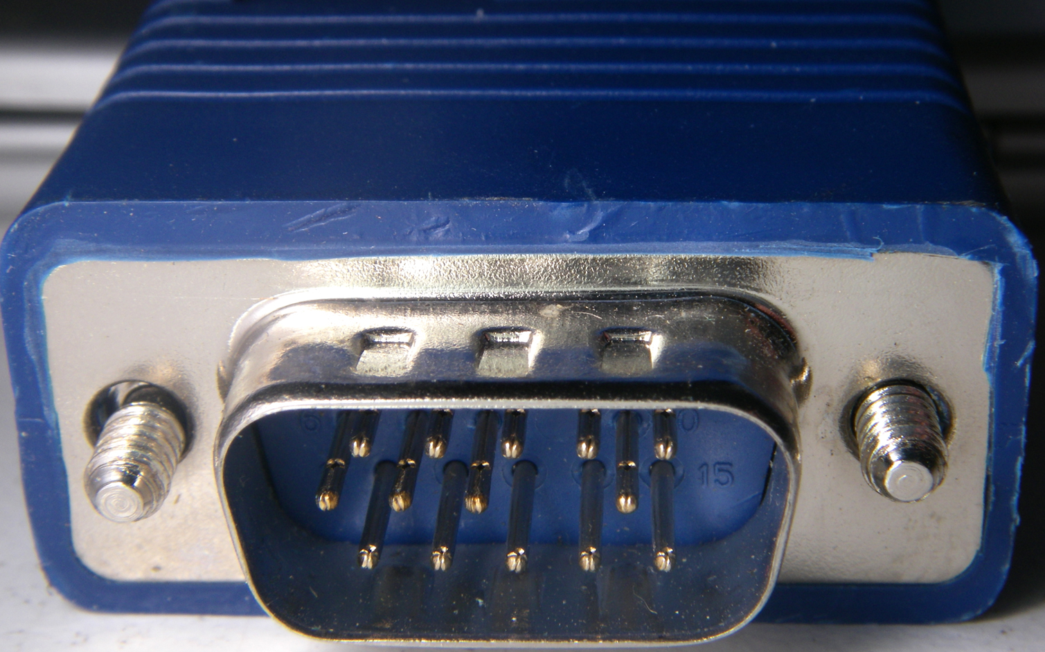 D_Sub_15pin.jpg