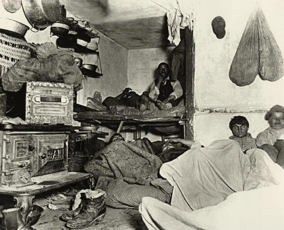 A5RIiTYCAAAWjMt.jpg:large