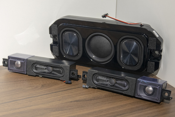 049669_philips-tv-2019-pus8804-4.jpg