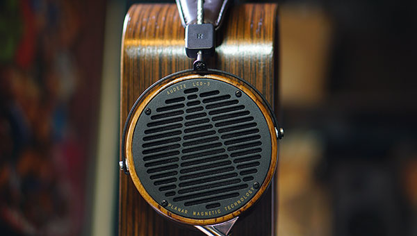 Audeze-LCD3.jpg