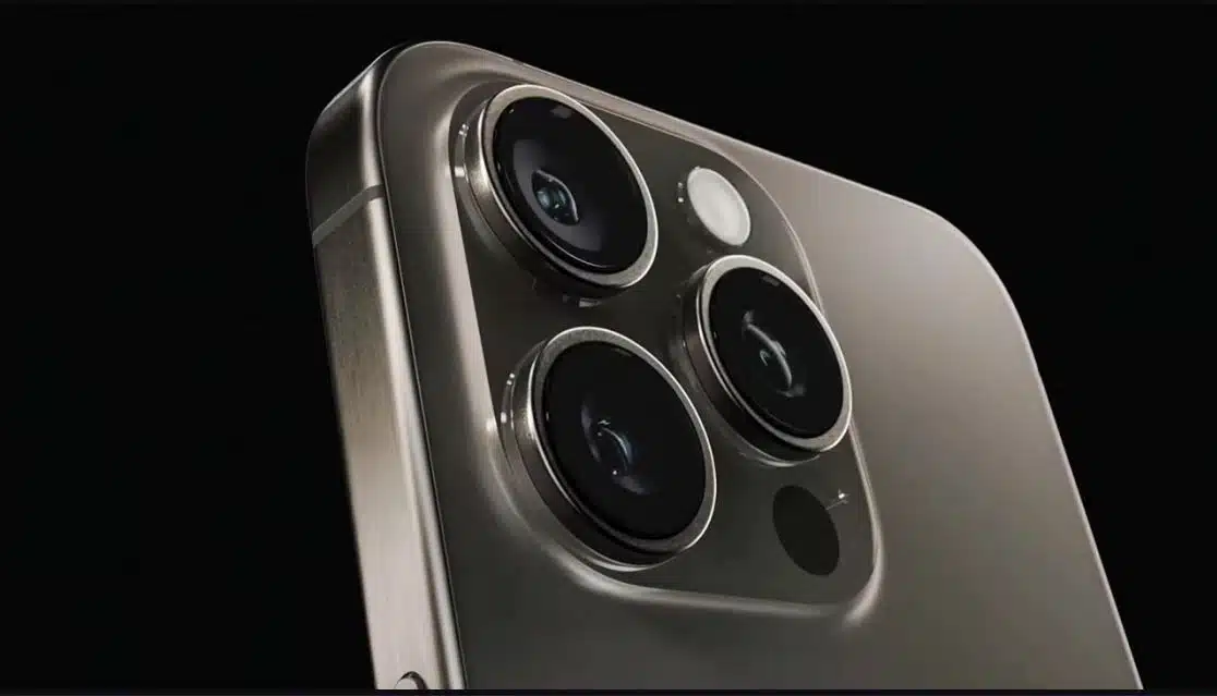 iphone-16-pro-max-1.jpg.webp
