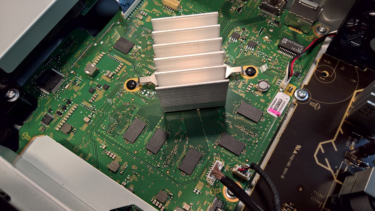 panasonic_ub700_07.jpg