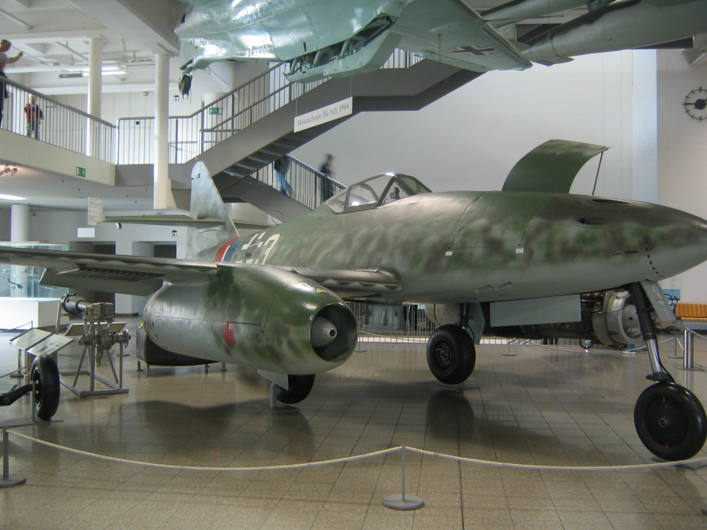 Me_262_im_Deutschen_Museum.jpg