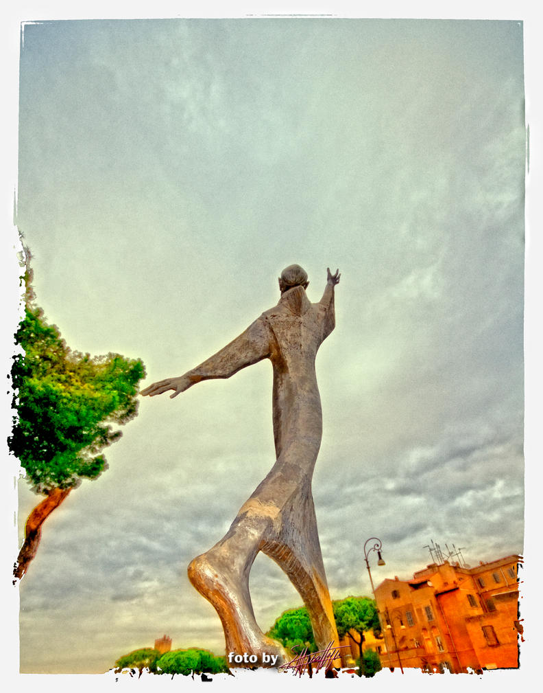 statue_in_rome_by_etsap-d2hwcju.jpg