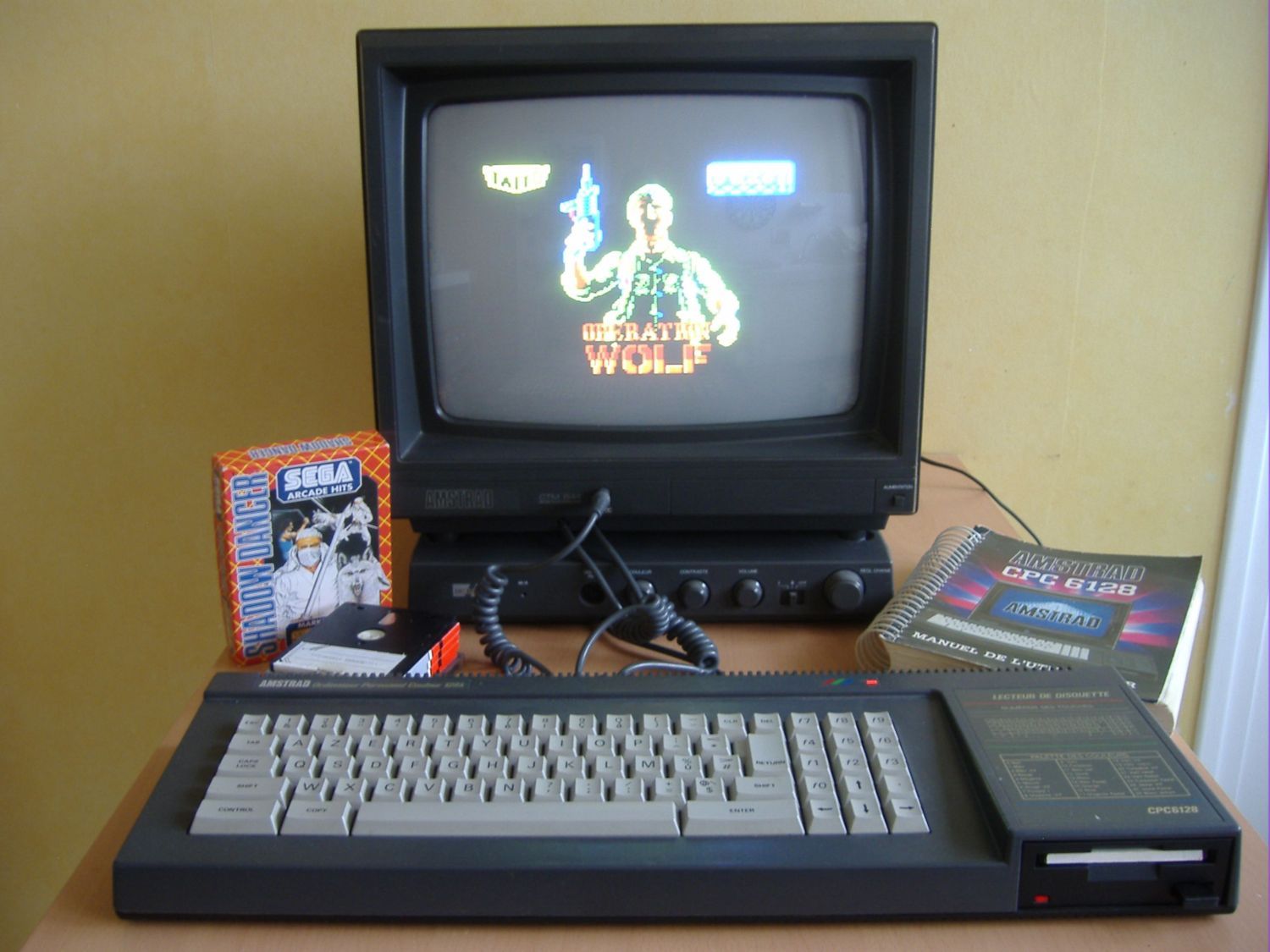 amstrad-cpc-6128.jpg