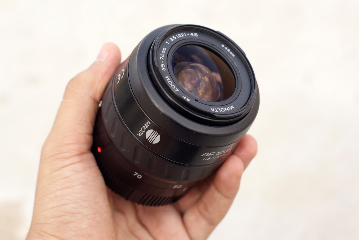 minolta35-70.jpg