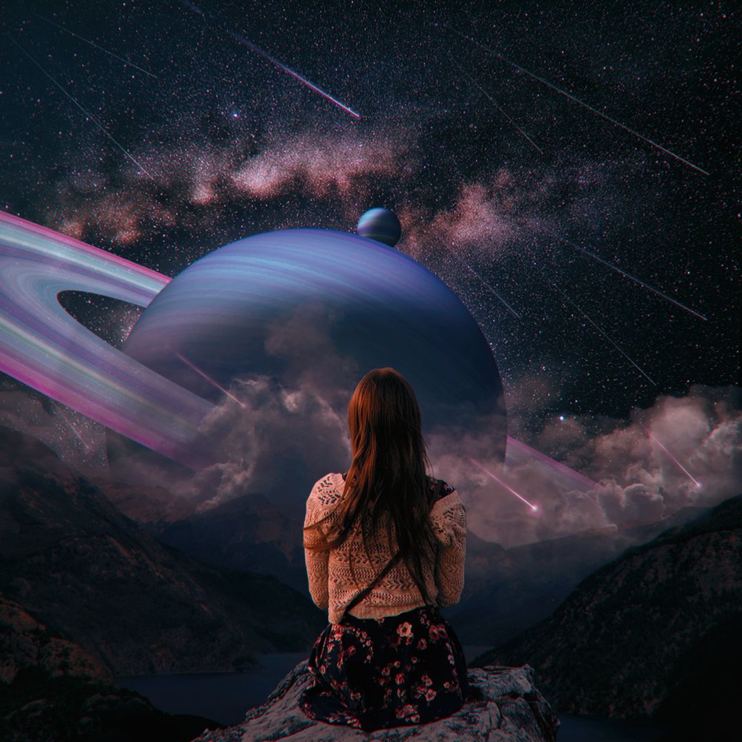 space-traveler-by-astroanie-oc-80o1w5hqs4-1080x1080.jpg