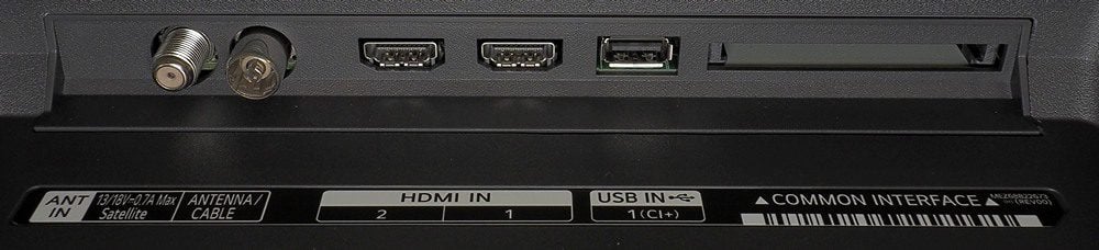 11a-LG-OLED55B4-zlacza-boczne.jpg