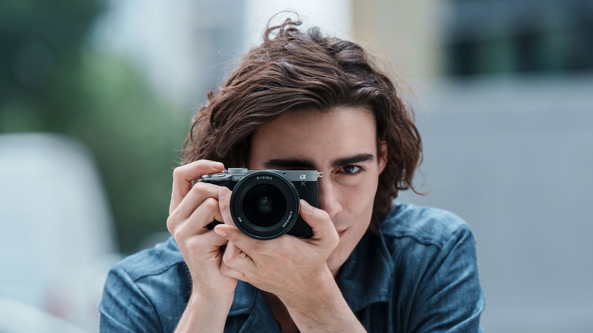 www.digitalcameraworld.com