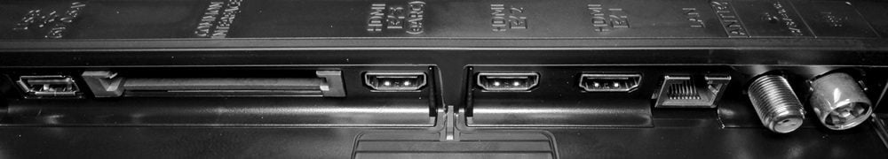 11-Samsung-55DU7192-zlacza.jpg