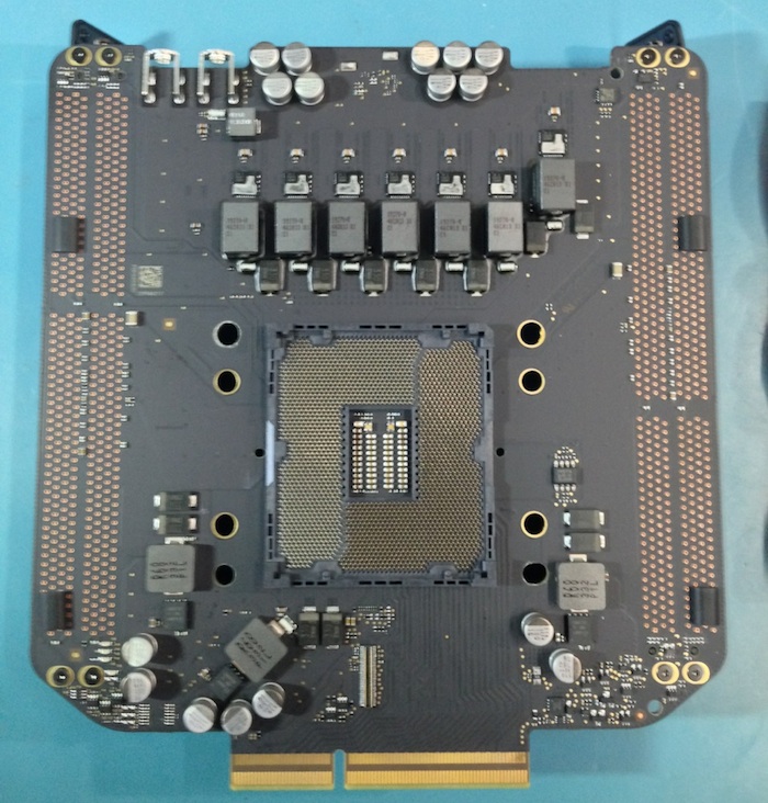 mac_pro_removable_cpu.jpg