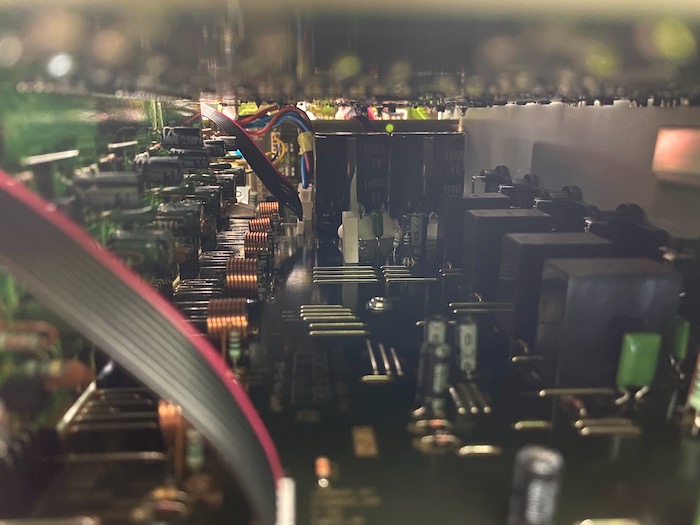 Denon-AVR-X1700H-Elkos.jpeg