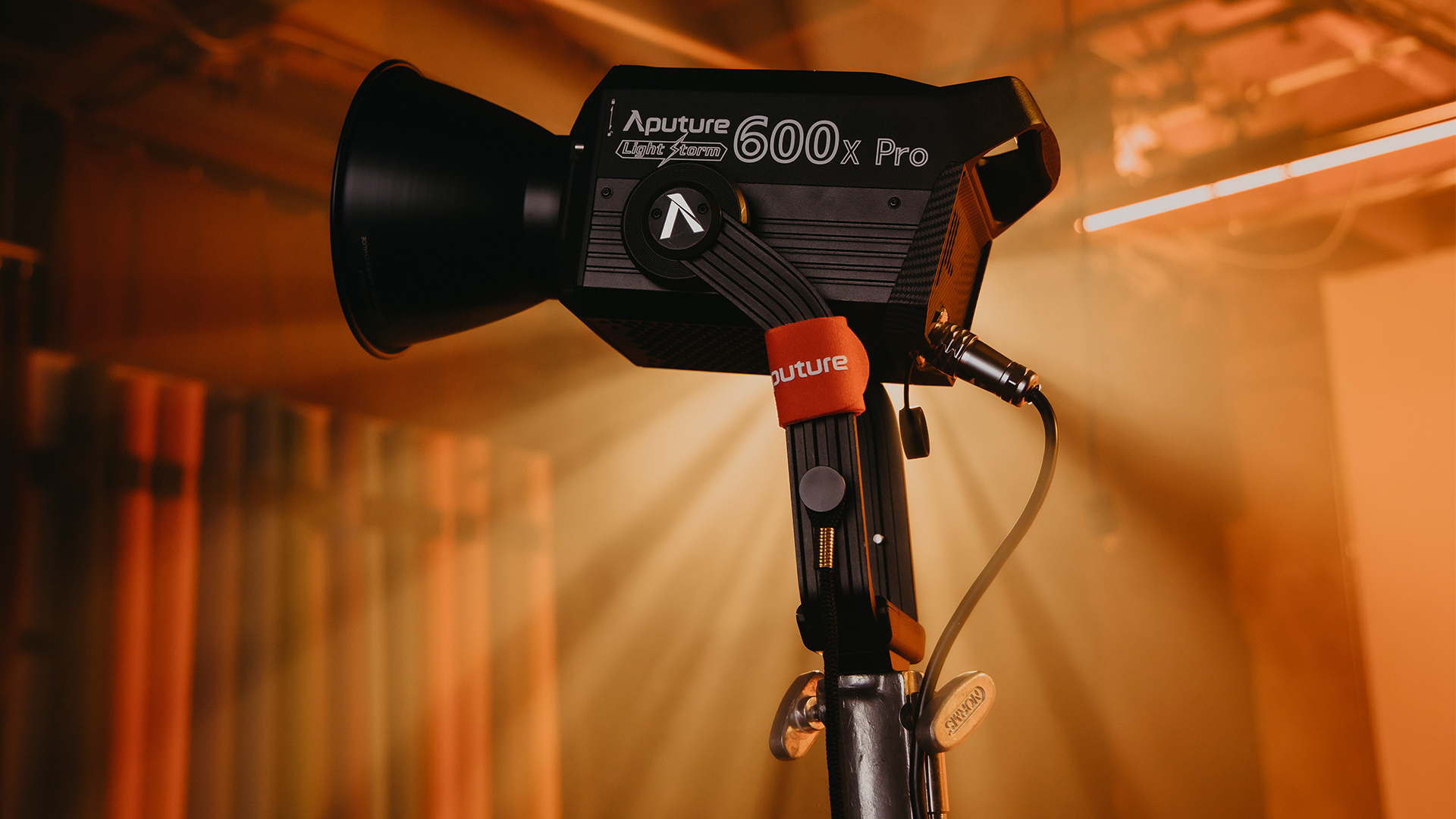 www.newsshooter.com