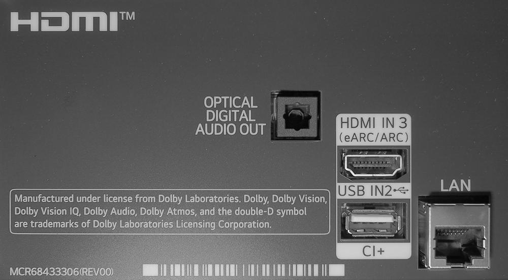 lg-oled-55a2-zlacza-z-tylu-telewizora.jpg