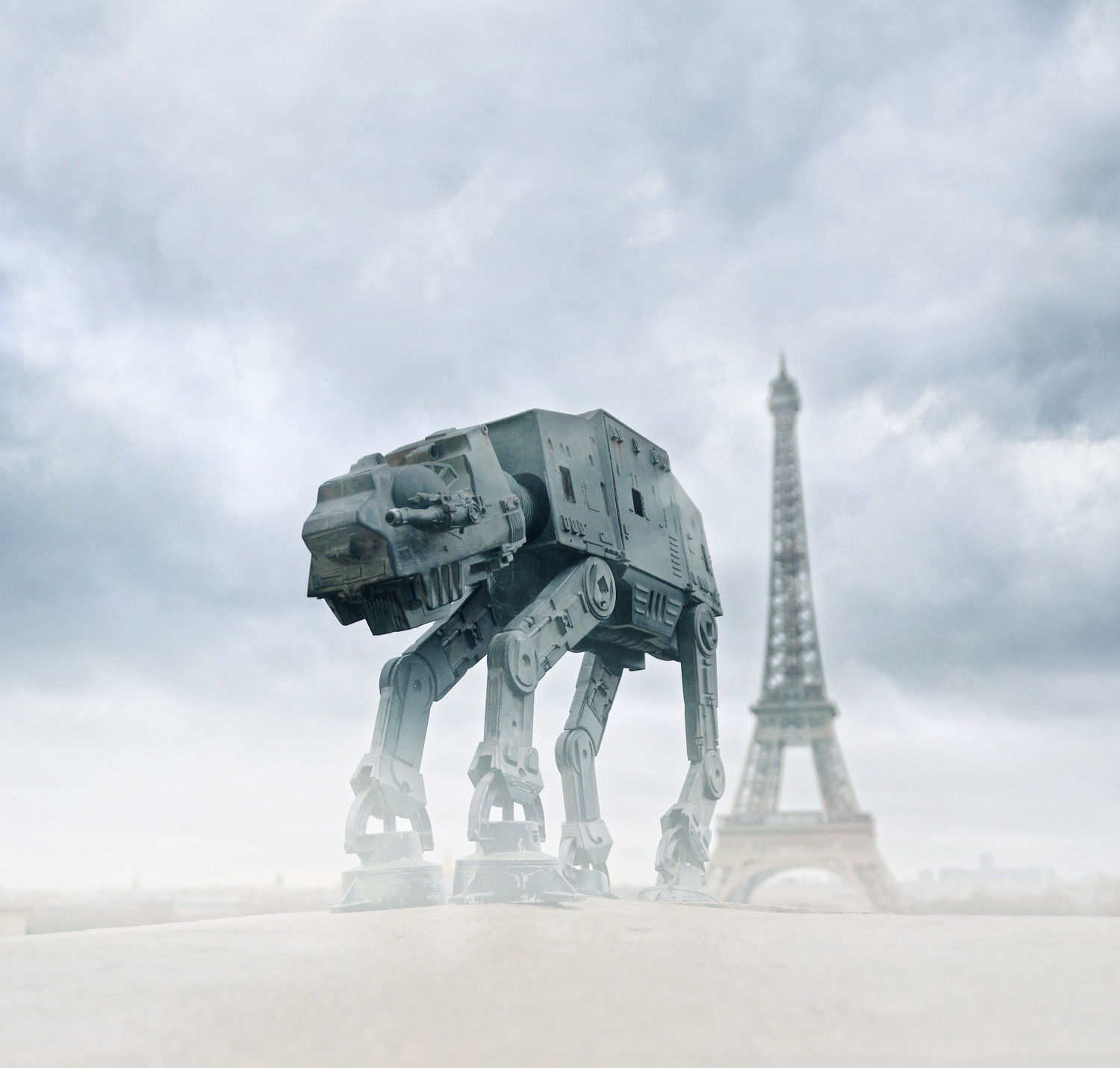retouches-photos-paris-star-wars-3.jpg