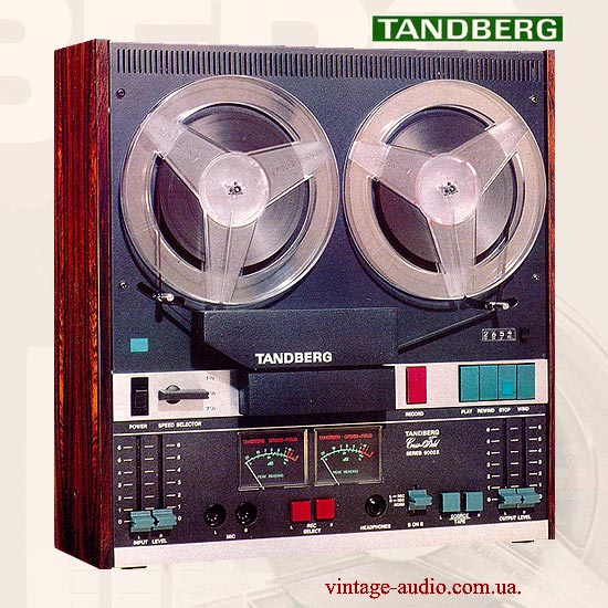 744_pict_big_tandberg_9000x_b.jpg