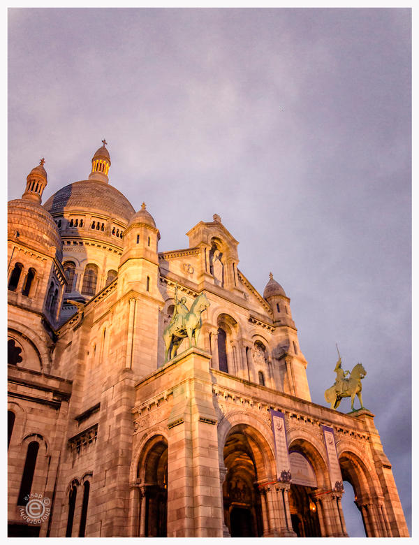 sacre_coeur_in_paris_by_etsap-d6h31p6.jpg