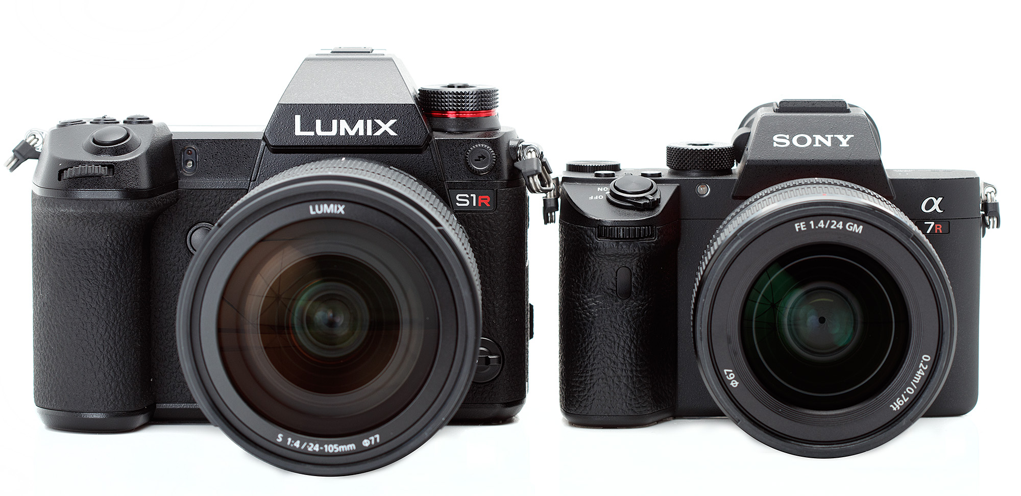 Panasonic-Lumix-S1R-vs-a7RIII.jpeg