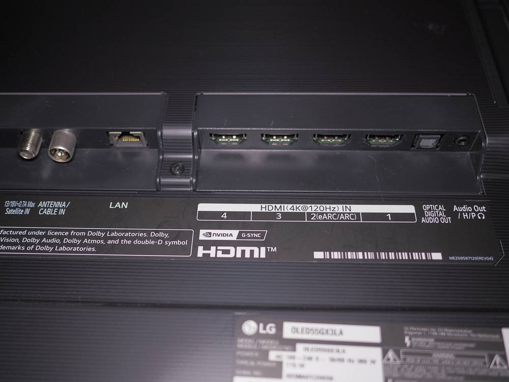 zlacza-lg-oled55gx.jpg