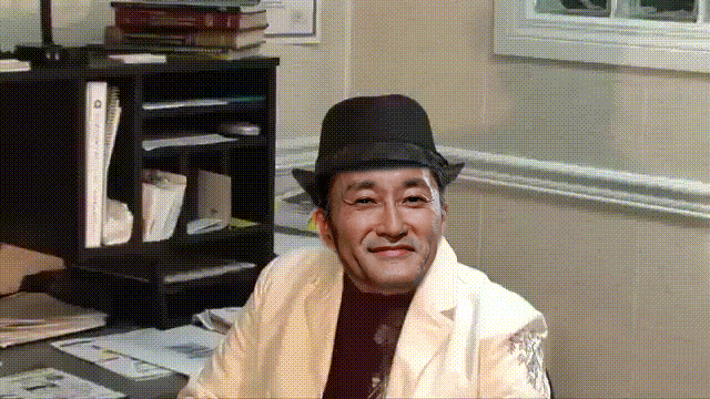 PS4_meme_kaz_hirai_PlayStation_4_03.gif