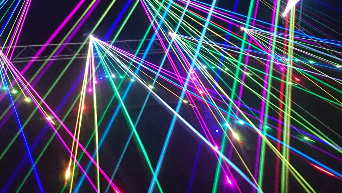 laser-lightbeams-used-in-parties.jpg
