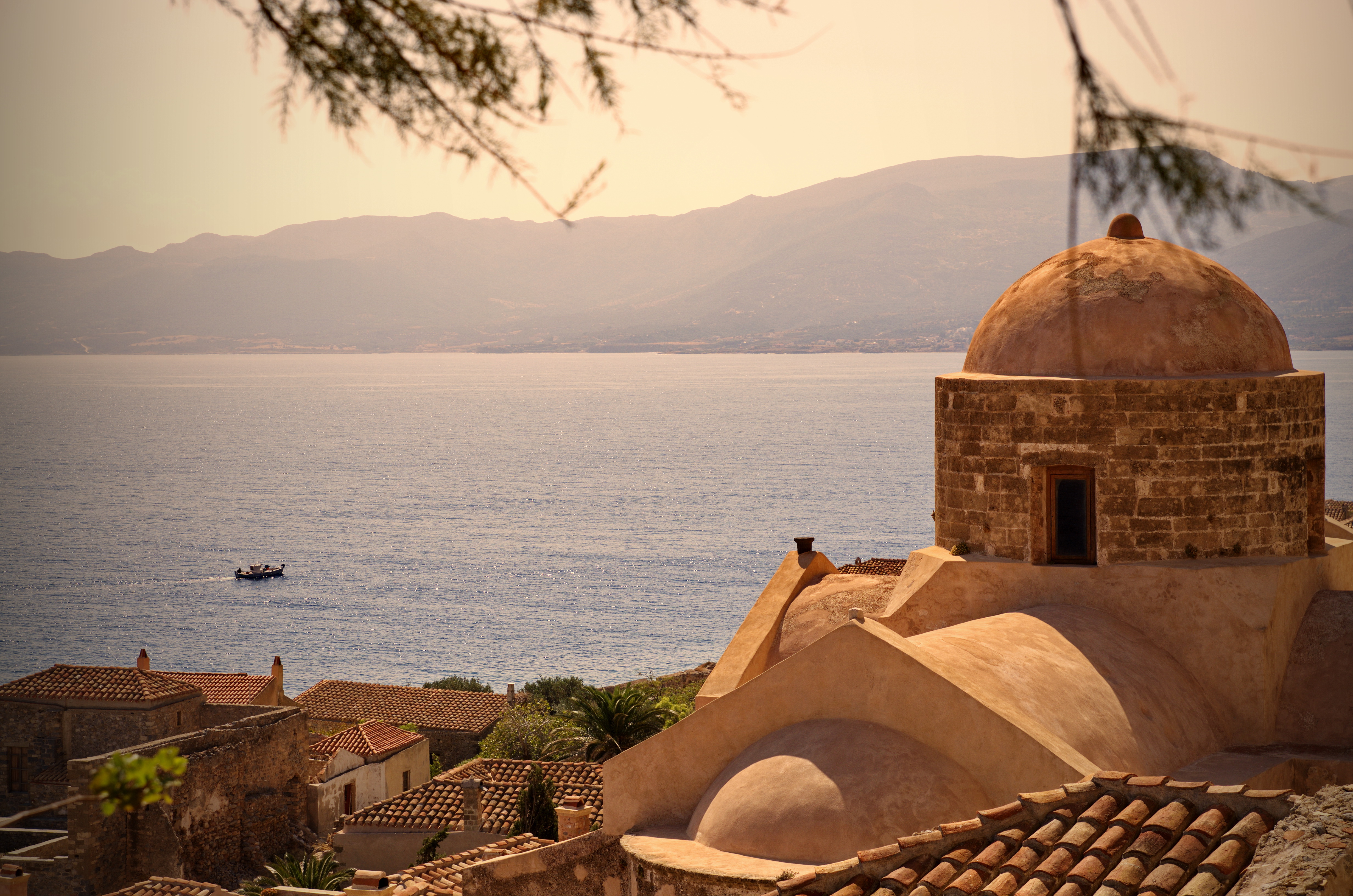 monemvasia_2012_vol_11_by_etsap-d5hb9w7.jpg
