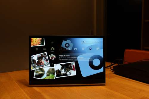 lg15oled_small4.JPG