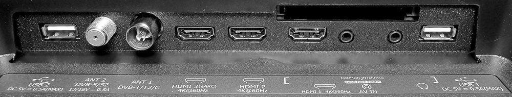 11a-Hisense-65A6N-zlacza-z-boku.jpg