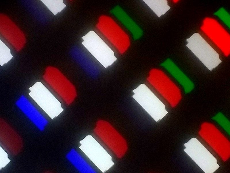 03a-LG-OLED55B4-struktura-subpikseli.jpg
