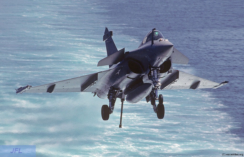 Rafale_12F24_2010_jfl.jpg