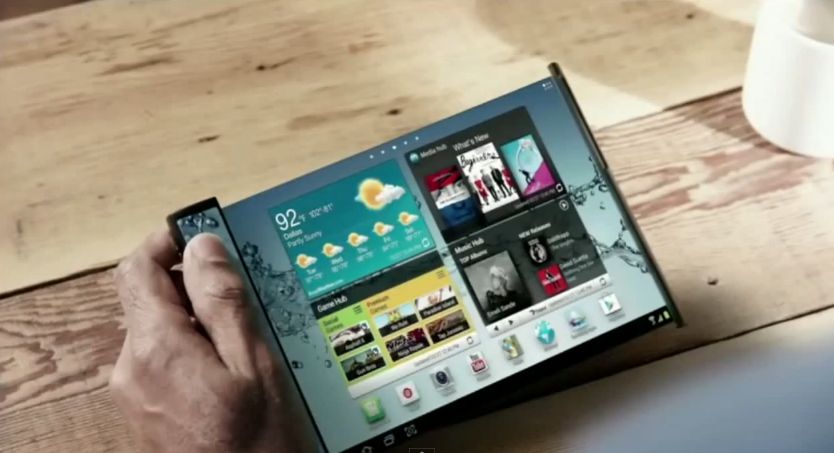 Samsung_CES_2013_flexible_display_6.jpg