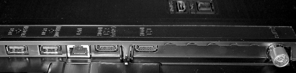 samsung-65au8002-zlacza-telewizora.jpg