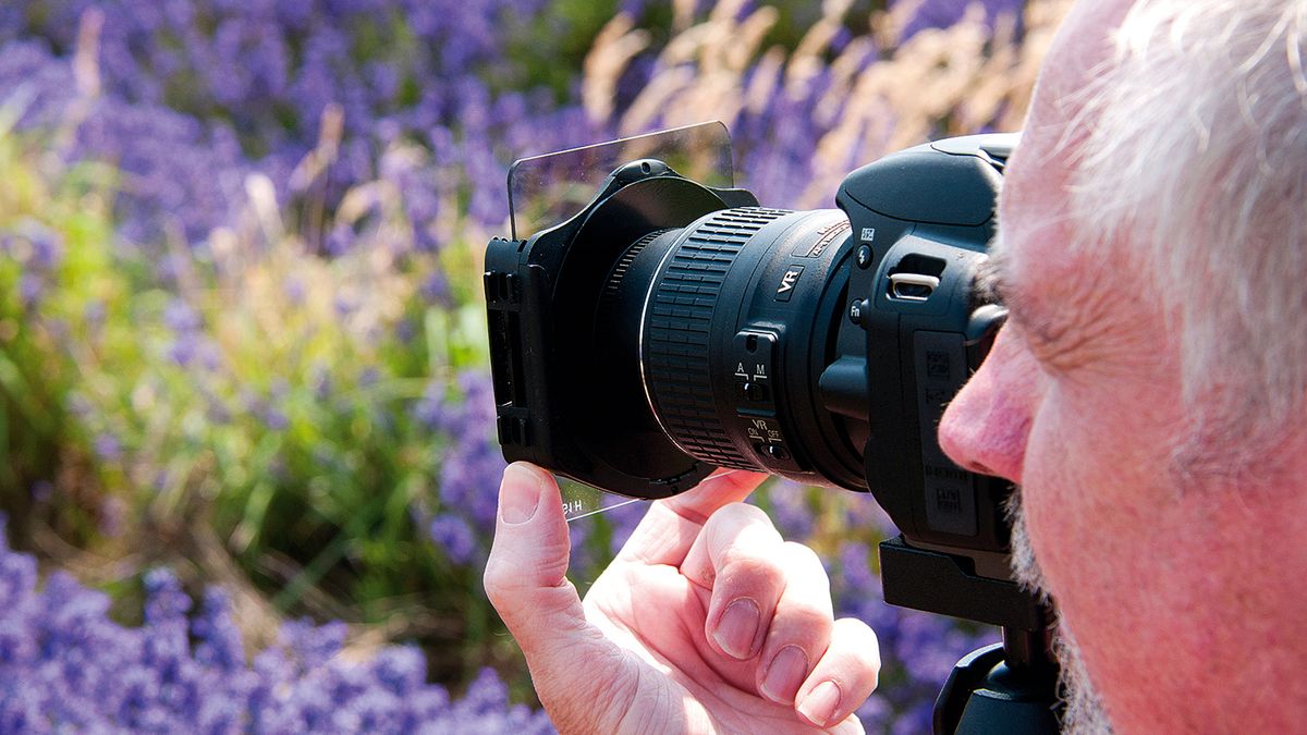 www.digitalcameraworld.com