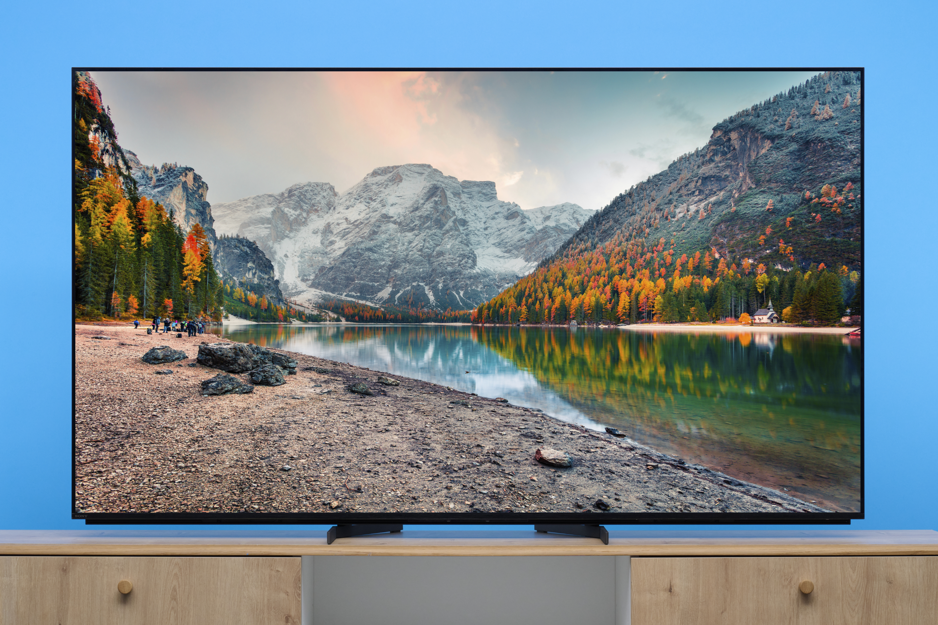 sony-x95l-frontal-enger-standfuss.jpg