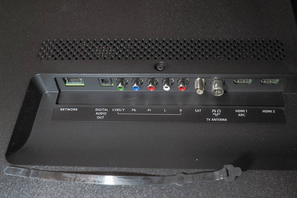 zlacza-philipsa-55oled754.jpg