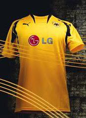 AEK-Puma_Shirt.jpg