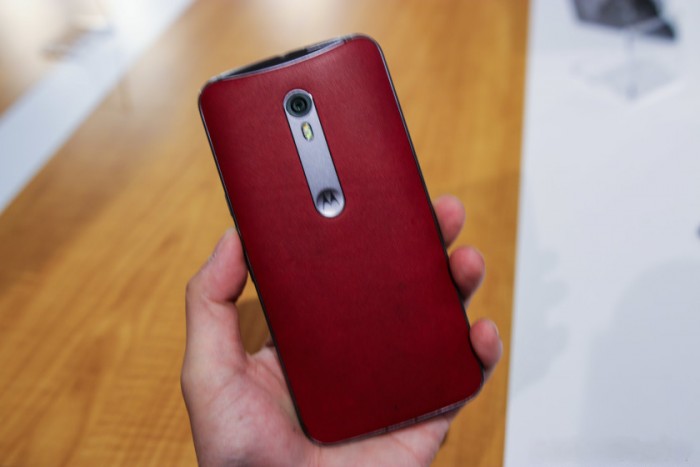 Moto-X-Style-Hands-On-109-840x560-700x467.jpg