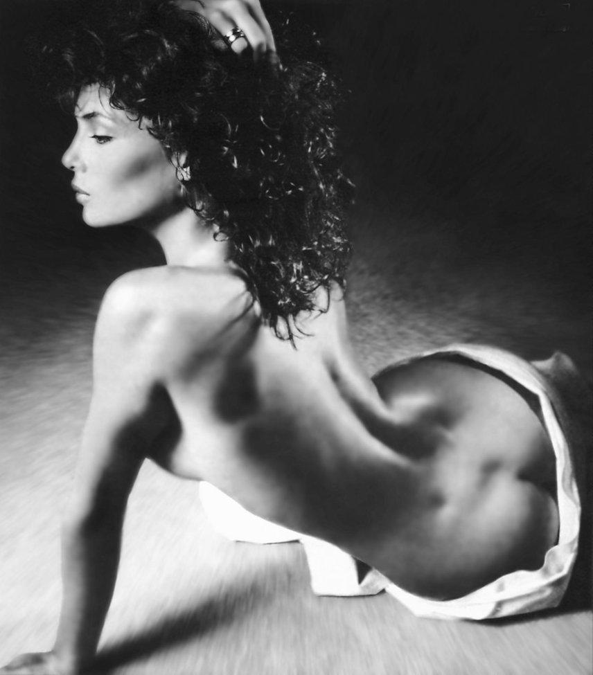 kelly-lebrock.jpg