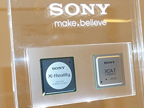 ts_sonyx01.jpg